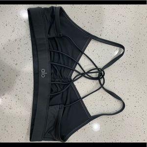 Alo yoga sports bra